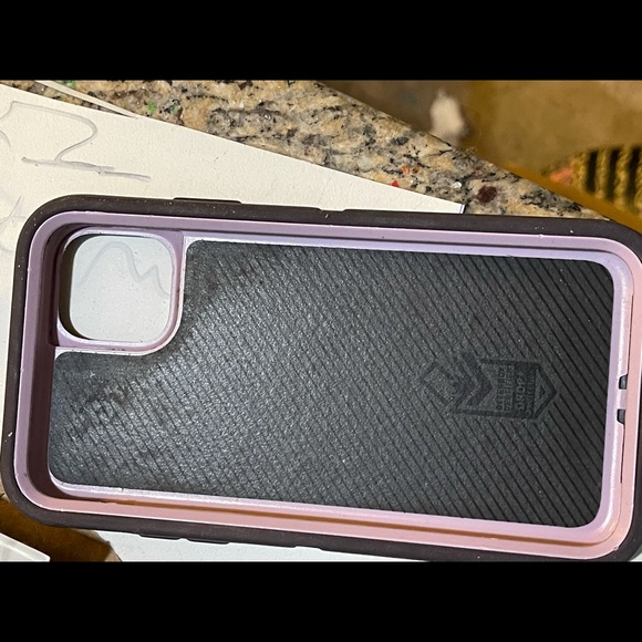 OTTERBOX Blue and light purple phone case - Picture 2 of 4